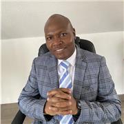 English Tutor for All Ages 
Whether you’re a beginner, student, or professional looking to improve your English skills.